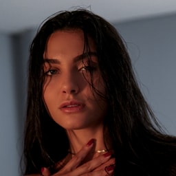 Zoe Alvarez