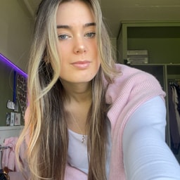 Sasha Mae