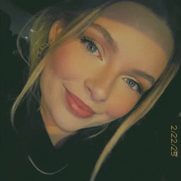 Premature Stella 💓