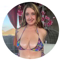 Veronica Vansing 🎀